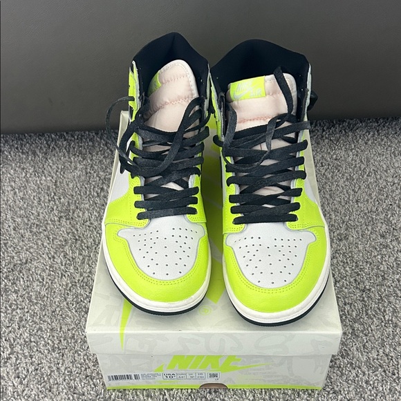 Jordan 1 High